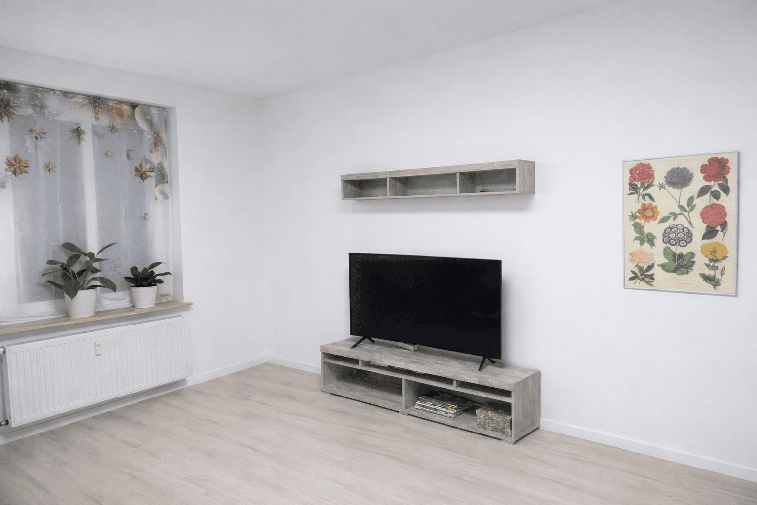 Prenájom bytu 5-izbový 114 m², Geußnitzer Str. 7, Zeitz, Sasko-Anhaltsko Prenájom bytu 5-izbový 114 m², Geußnitzer Str. 7, Zeitz, Sasko-Anhaltsko