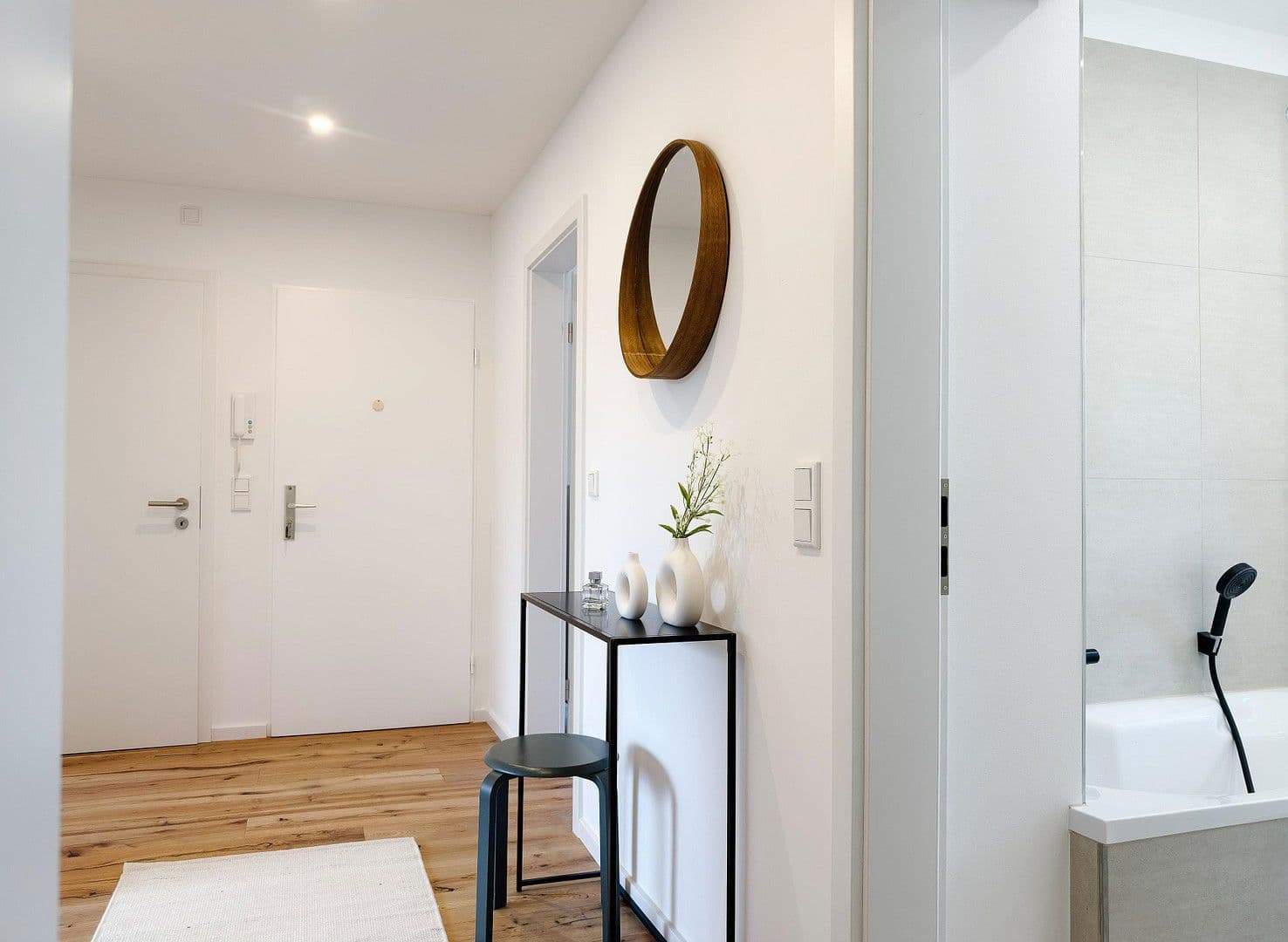 Predaj bytu 3-izbový 74 m², Kelkheim (Taunus), Hesensko Predaj bytu 3-izbový 74 m², Kelkheim (Taunus), Hesensko