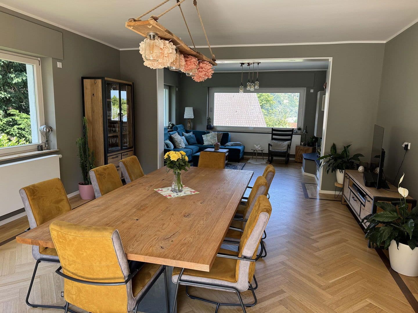 Predaj domu 257 m², pozemek 1.054 m², Bad Kreuznach, Porýnie-Falcko Predaj domu 257 m², pozemek 1.054 m², Bad Kreuznach, Porýnie-Falcko