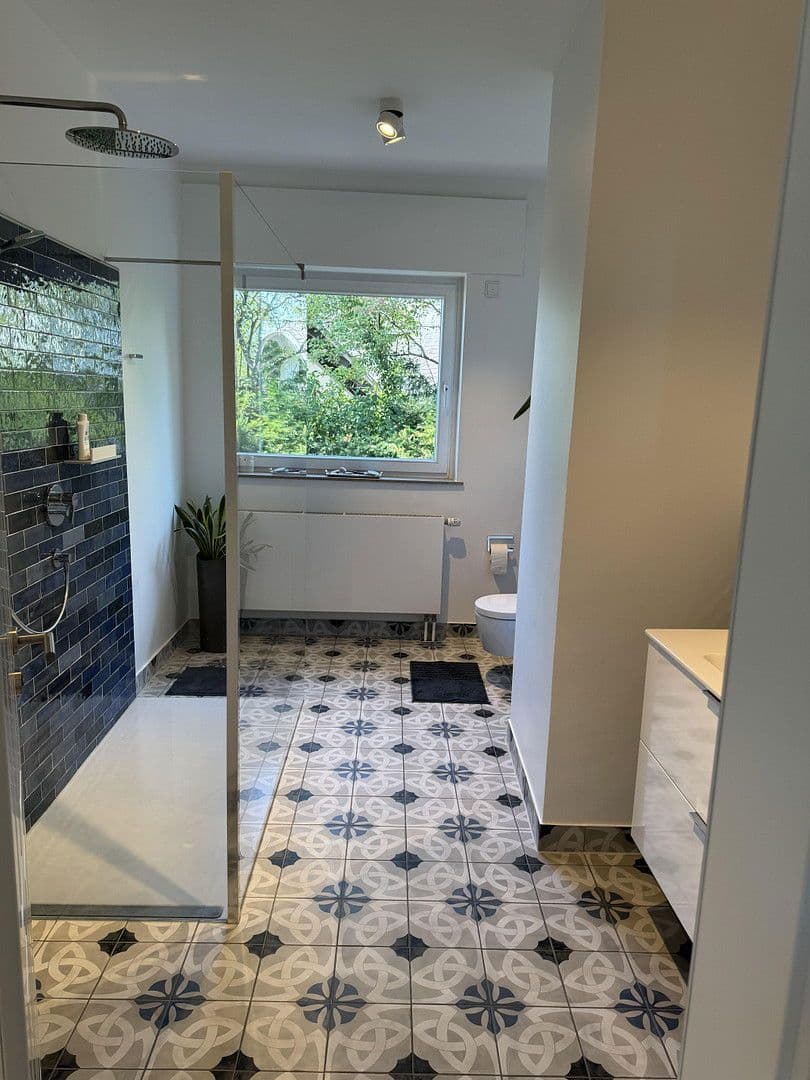 Predaj domu 257 m², pozemek 1.054 m², Bad Kreuznach, Porýnie-Falcko Predaj domu 257 m², pozemek 1.054 m², Bad Kreuznach, Porýnie-Falcko