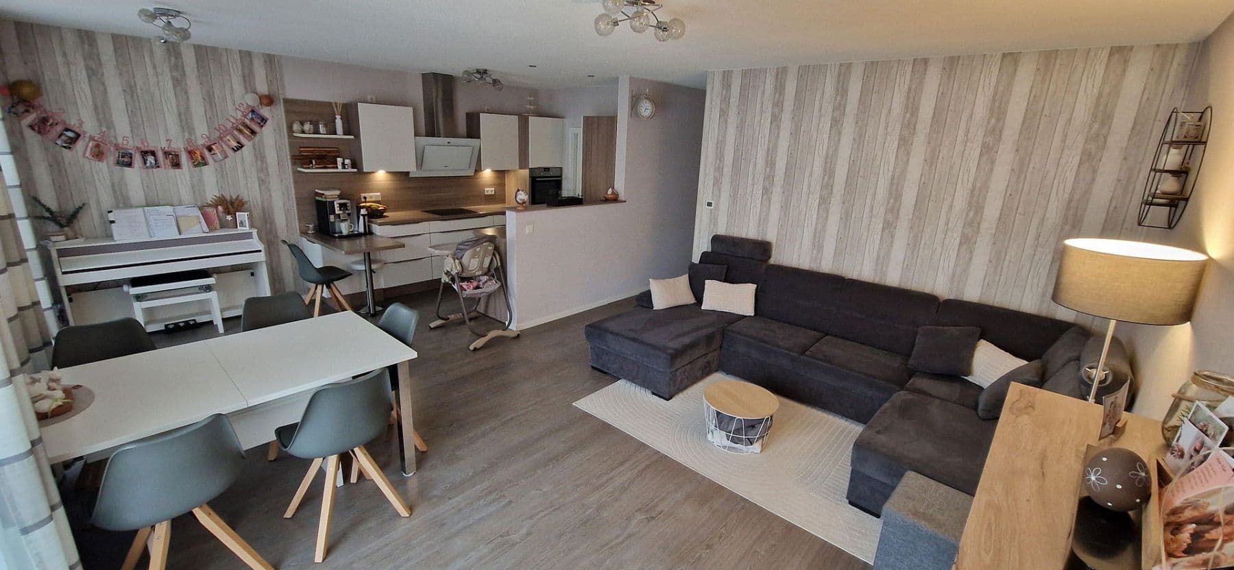 Predaj bytu 3-izbový 88 m², Lohmar, Severné Porýnie - Westfálsko Predaj bytu 3-izbový 88 m², Lohmar, Severné Porýnie - Westfálsko