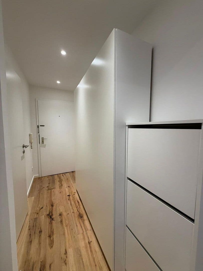 Prenájom bytu 1-izbový 26 m², Weinbergerstraße 111, München, Bavorsko Prenájom bytu 1-izbový 26 m², Weinbergerstraße 111, München, Bavorsko