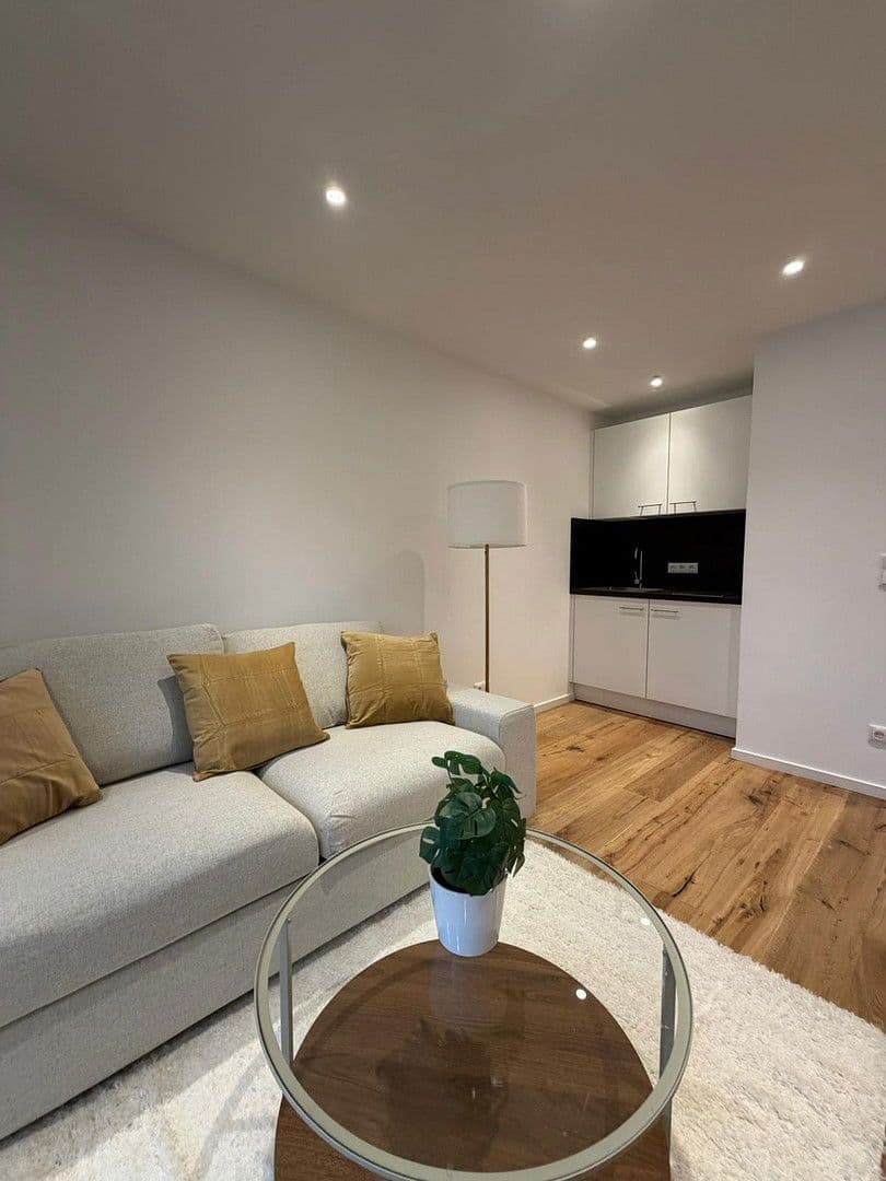 Prenájom bytu 1-izbový 26 m², Weinbergerstraße 111, München, Bavorsko Prenájom bytu 1-izbový 26 m², Weinbergerstraße 111, München, Bavorsko