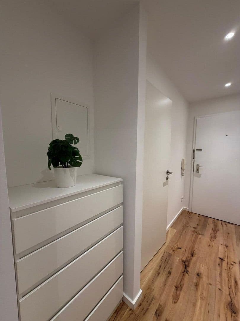 Prenájom bytu 1-izbový 26 m², Weinbergerstraße 111, München, Bavorsko Prenájom bytu 1-izbový 26 m², Weinbergerstraße 111, München, Bavorsko