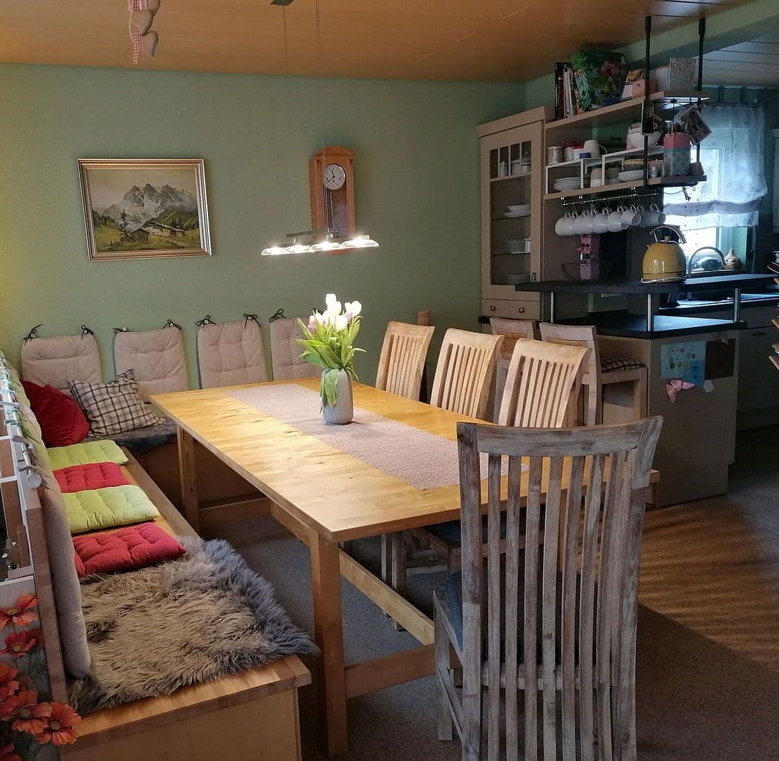 Predaj domu 169 m², pozemek 624 m², Waiblingen, Bádensko-Wurttembersko Predaj domu 169 m², pozemek 624 m², Waiblingen, Bádensko-Wurttembersko