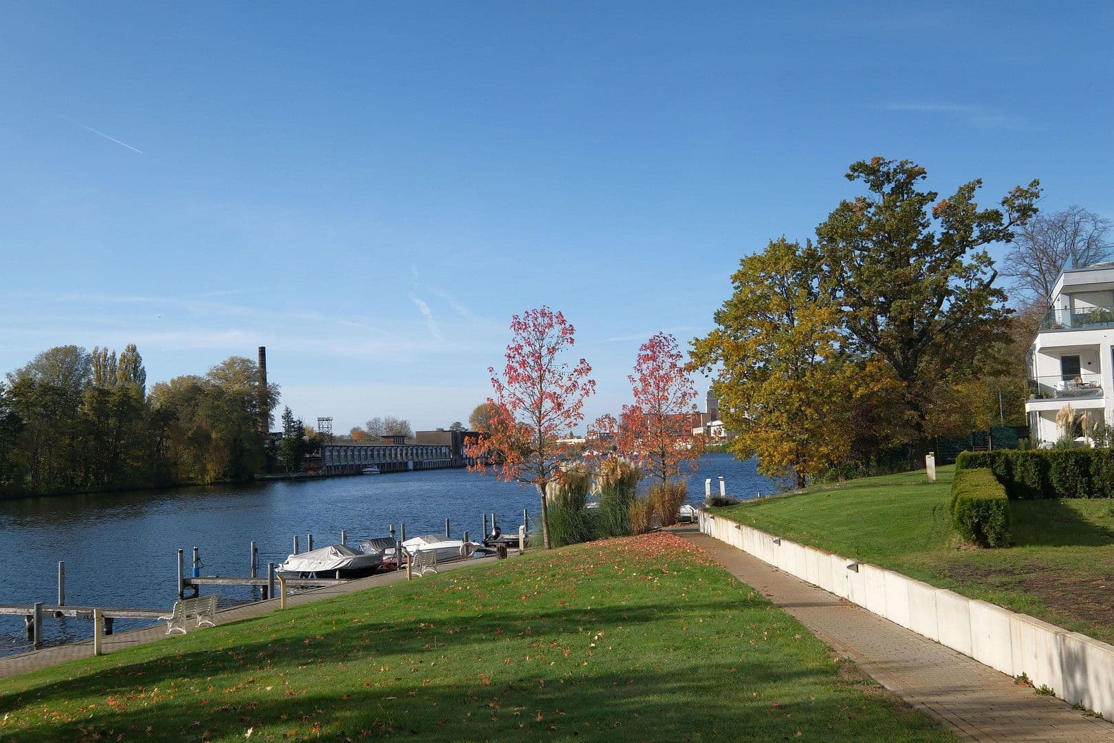 Predaj bytu 3-izbový 121 m², Berlin, Berlín Predaj bytu 3-izbový 121 m², Berlin, Berlín