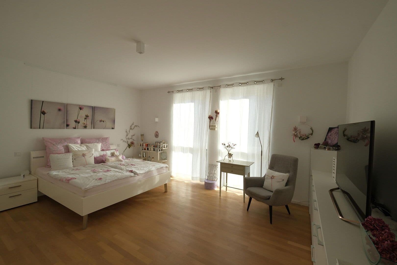 Predaj bytu 3-izbový 121 m², Berlin, Berlín Predaj bytu 3-izbový 121 m², Berlin, Berlín