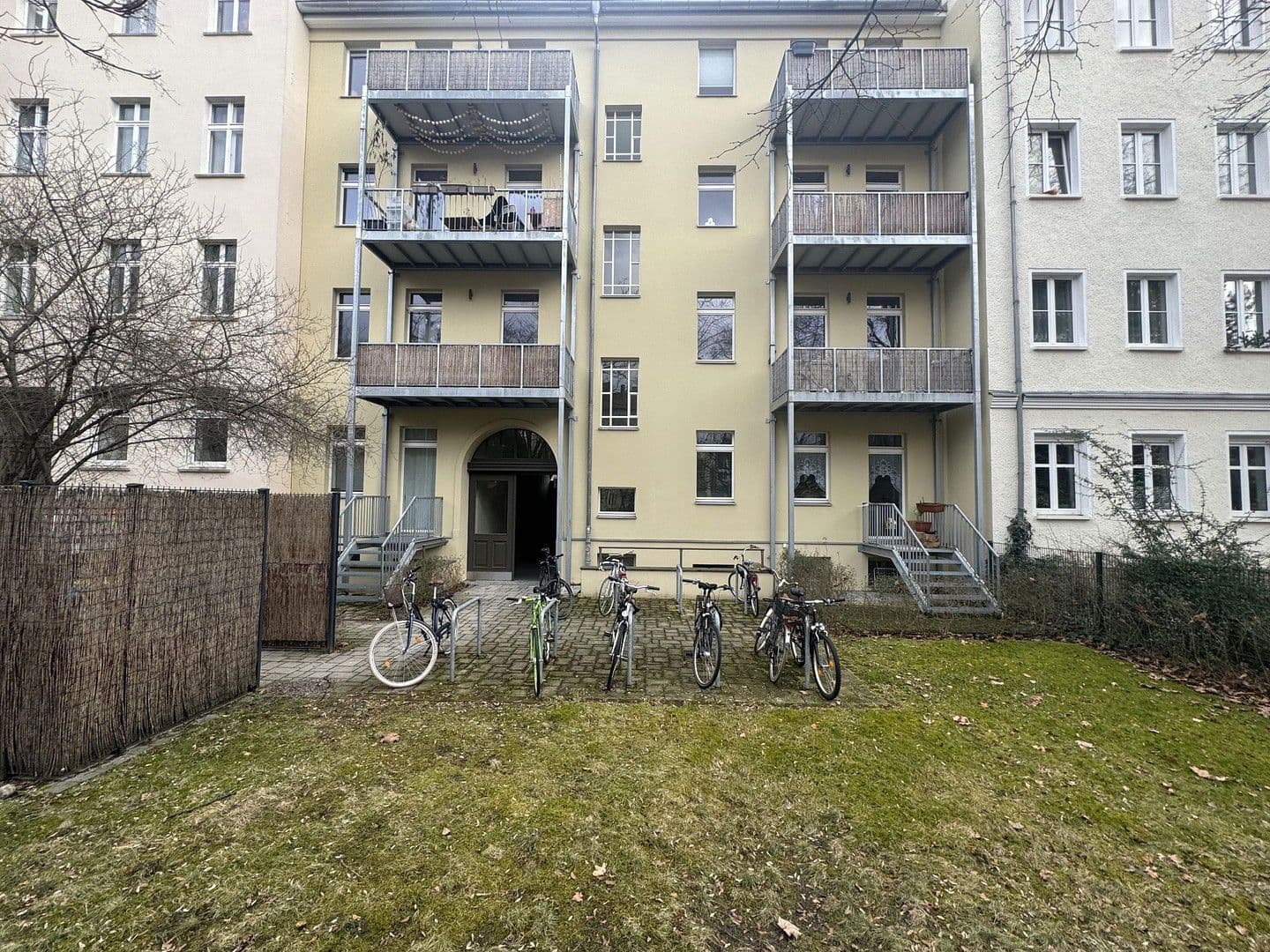 Predaj bytu 2-izbový 86 m², Colbestrasse 23, Berlin Friedrichshain, Berlín Predaj bytu 2-izbový 86 m², Colbestrasse 23, Berlin Friedrichshain, Berlín