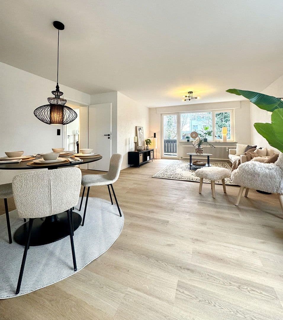 Predaj bytu 4-izbový 94 m², Sindelfingen, Bádensko-Wurttembersko Predaj bytu 4-izbový 94 m², Sindelfingen, Bádensko-Wurttembersko