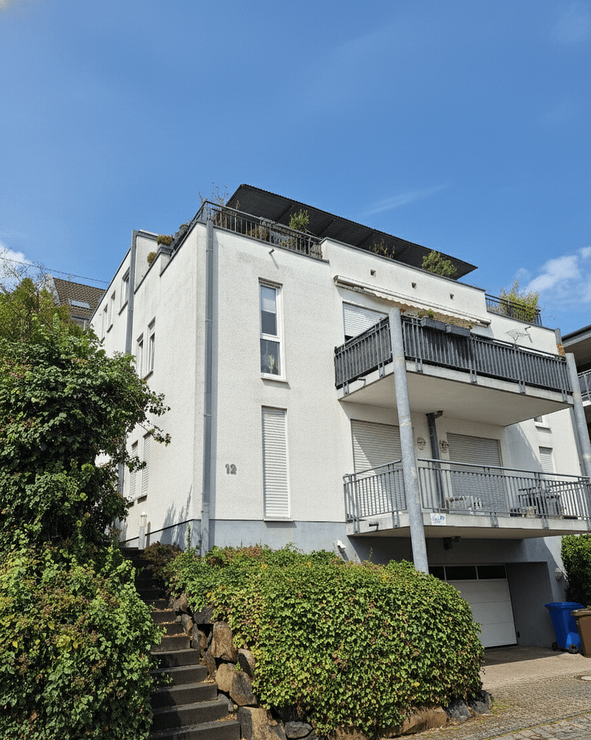 Predaj domu 302 m², pozemek 388 m², Koblenz, Porýnie-Falcko Predaj domu 302 m², pozemek 388 m², Koblenz, Porýnie-Falcko