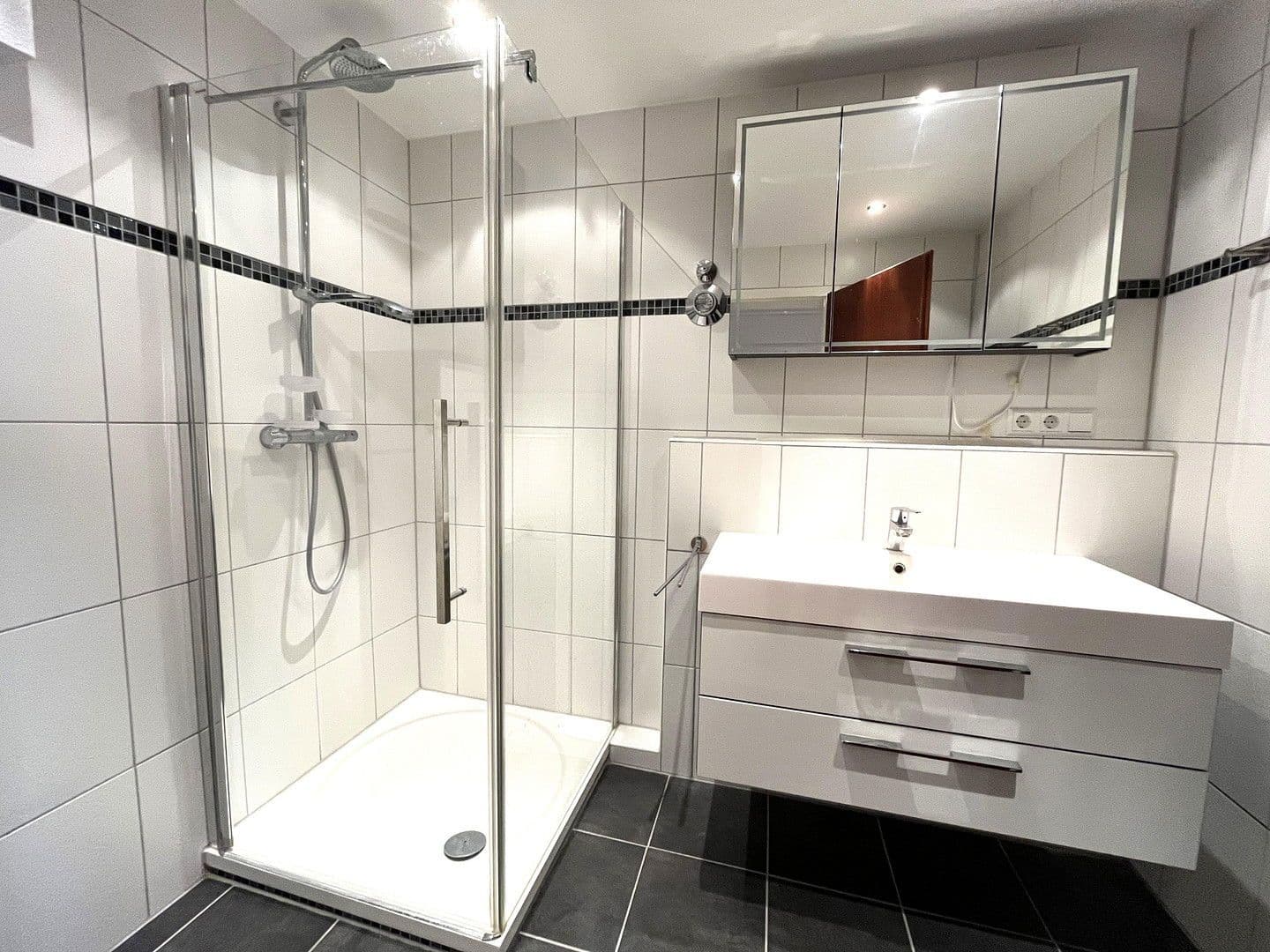 Predaj bytu 4-izbový 101 m², Winnenden, Bádensko-Wurttembersko Predaj bytu 4-izbový 101 m², Winnenden, Bádensko-Wurttembersko