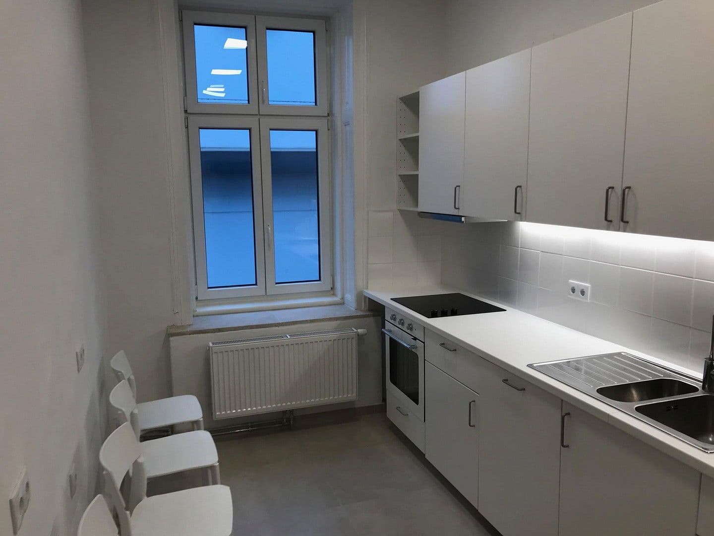 Prenájom kancelárie 85 m², Bachofengasse 4, Wien, Viedeň Prenájom kancelárie 85 m², Bachofengasse 4, Wien, Viedeň