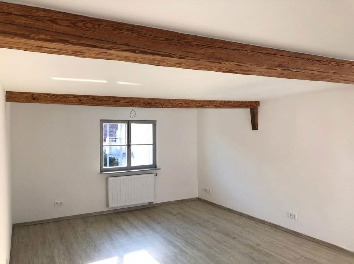 Prenájom domu 135 m², pozemek 45 m², Flörsheim, Hesensko Prenájom domu 135 m², pozemek 45 m², Flörsheim, Hesensko