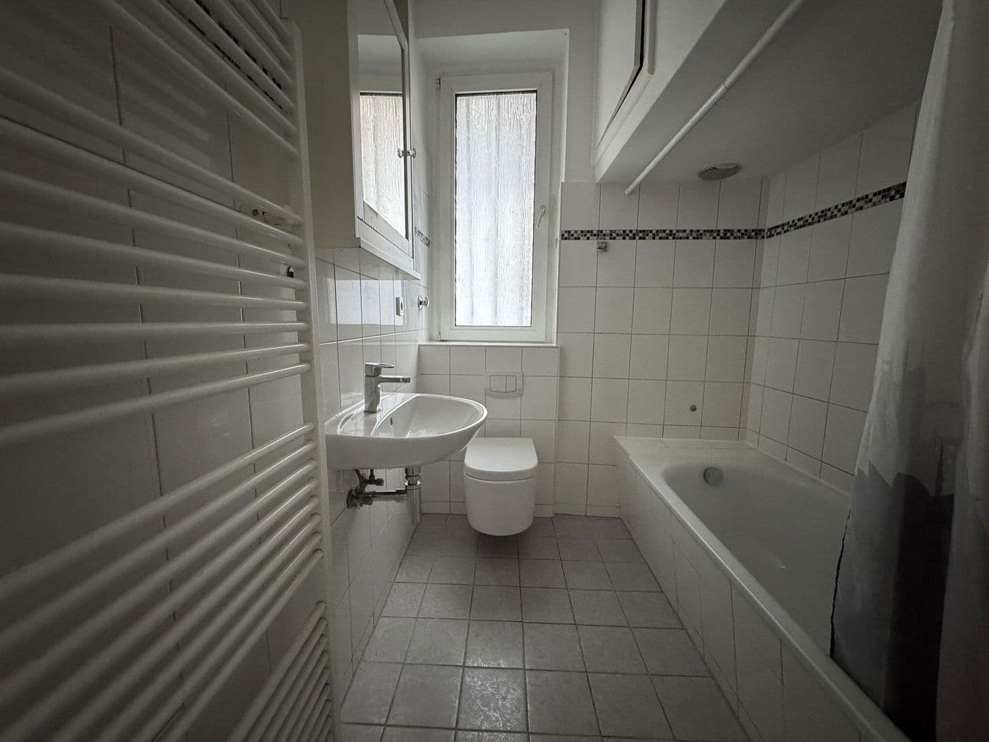 Prenájom bytu 4-izbový 80 m², Frankenstrasse 2, Dortmund, Severné Porýnie - Westfálsko Prenájom bytu 4-izbový 80 m², Frankenstrasse 2, Dortmund, Severné Porýnie - Westfálsko