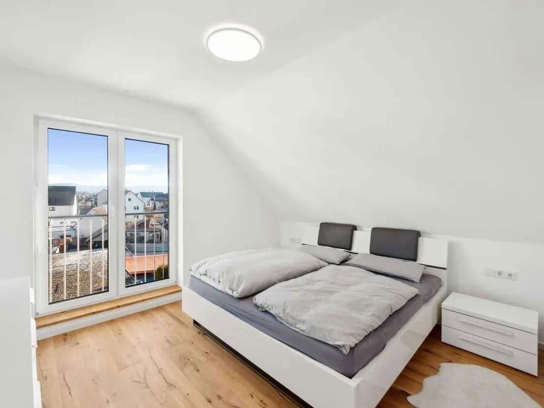 Predaj bytu 7-izbový 159 m², Kahl am Main, Bavorsko Predaj bytu 7-izbový 159 m², Kahl am Main, Bavorsko