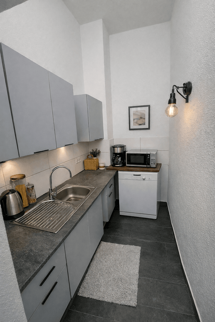 Prenájom bytu 3-izbový 85 m², Worringerstraße 61, Düsseldorf, Severné Porýnie - Westfálsko Prenájom bytu 3-izbový 85 m², Worringerstraße 61, Düsseldorf, Severné Porýnie - Westfálsko