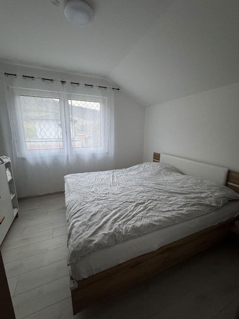 Predaj domu 122 m², pozemek 1.153 m², Scheiblingkirchen-Thernberg, Dolné Rakúsko Predaj domu 122 m², pozemek 1.153 m², Scheiblingkirchen-Thernberg, Dolné Rakúsko