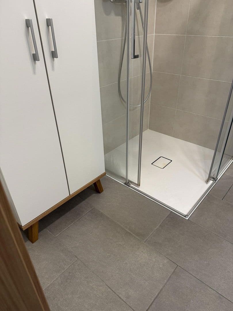 Predaj domu 122 m², pozemek 1.153 m², Scheiblingkirchen-Thernberg, Dolné Rakúsko Predaj domu 122 m², pozemek 1.153 m², Scheiblingkirchen-Thernberg, Dolné Rakúsko