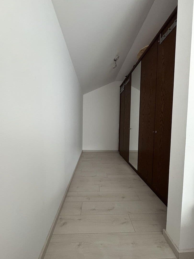 Predaj domu 122 m², pozemek 1.153 m², Scheiblingkirchen-Thernberg, Dolné Rakúsko Predaj domu 122 m², pozemek 1.153 m², Scheiblingkirchen-Thernberg, Dolné Rakúsko
