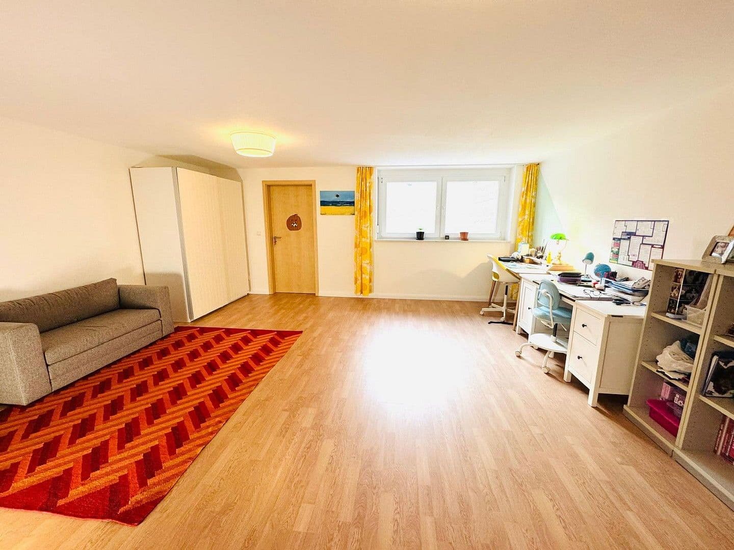 Predaj bytu 4-izbový 130 m², Mering, Bavorsko Predaj bytu 4-izbový 130 m², Mering, Bavorsko