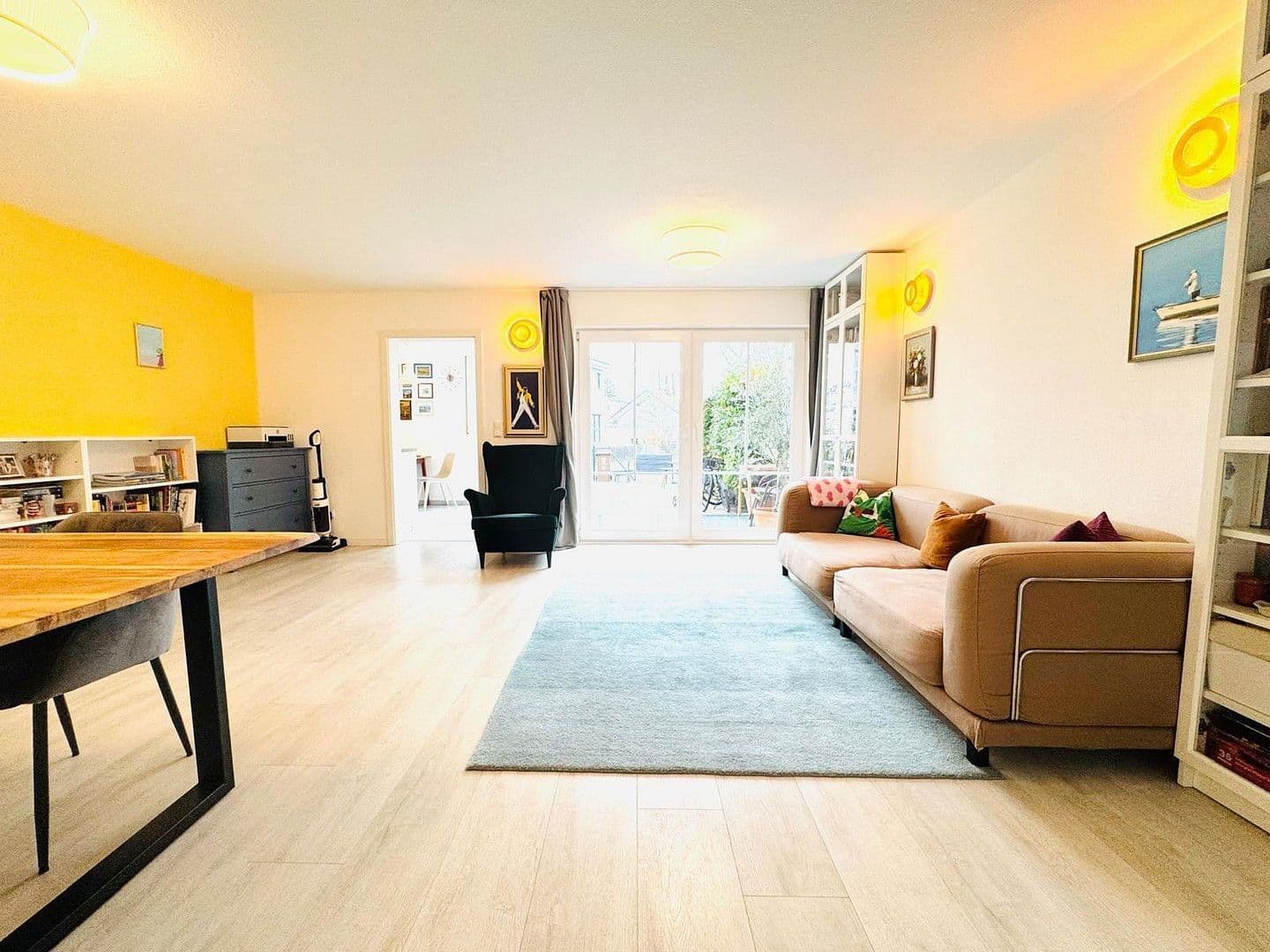 Predaj bytu 4-izbový 130 m², Mering, Bavorsko Predaj bytu 4-izbový 130 m², Mering, Bavorsko