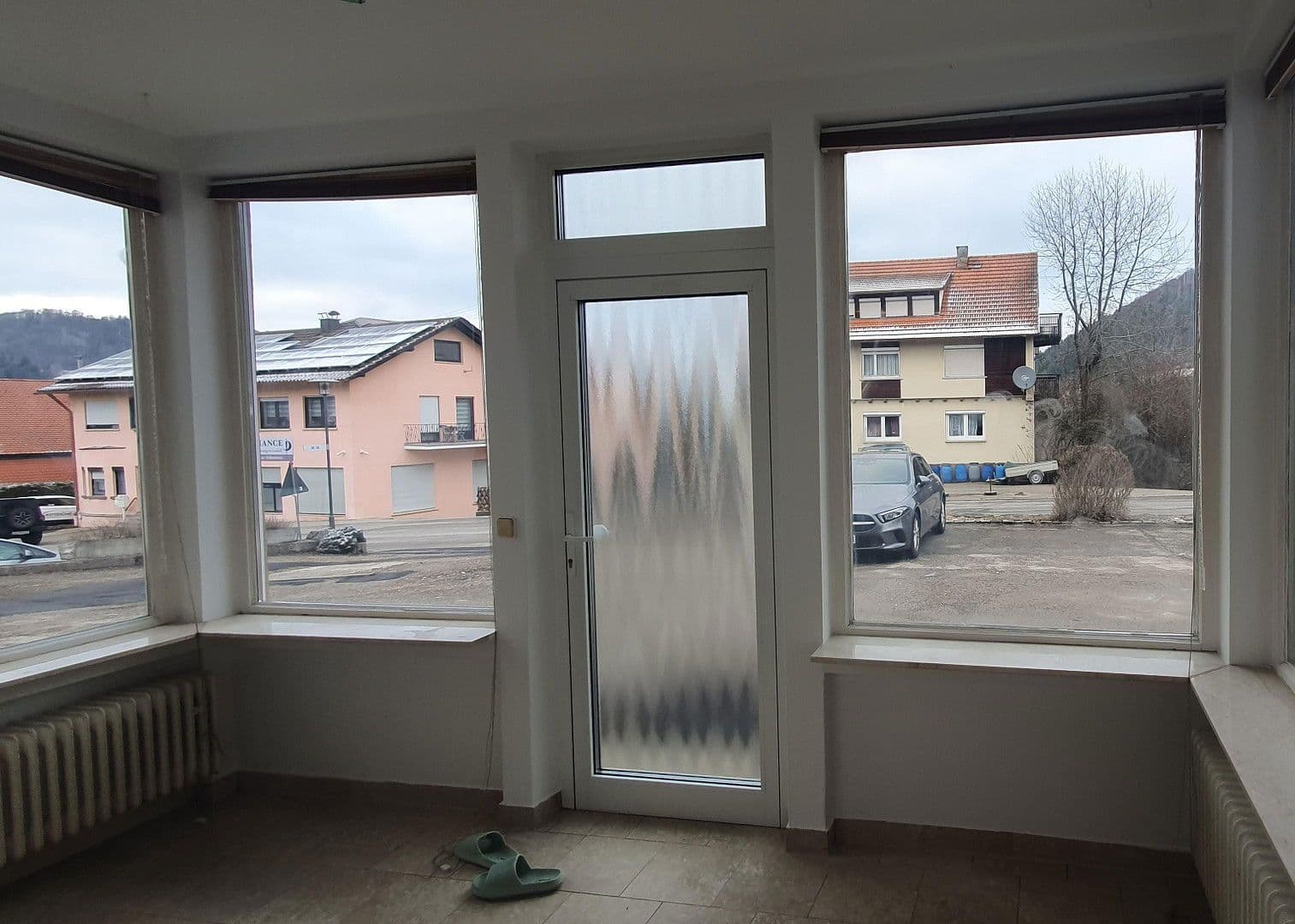 Prenájom bytu 3-izbový 96 m², Schlichtestraße 32, Burladingen, Bádensko-Wurttembersko Prenájom bytu 3-izbový 96 m², Schlichtestraße 32, Burladingen, Bádensko-Wurttembersko