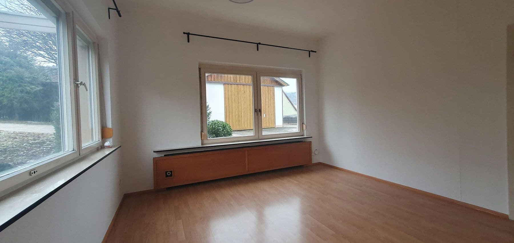 Prenájom bytu 3-izbový 96 m², Schlichtestraße 32, Burladingen, Bádensko-Wurttembersko Prenájom bytu 3-izbový 96 m², Schlichtestraße 32, Burladingen, Bádensko-Wurttembersko