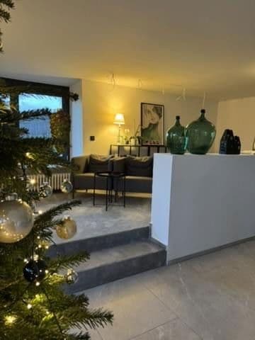 Predaj domu 263 m², pozemek 836 m², Güglingen, Bádensko-Wurttembersko Predaj domu 263 m², pozemek 836 m², Güglingen, Bádensko-Wurttembersko