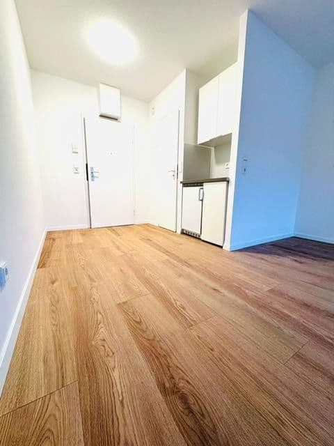 Prenájom bytu 1-izbový 24 m², Mainz, Porýnie-Falcko Prenájom bytu 1-izbový 24 m², Mainz, Porýnie-Falcko