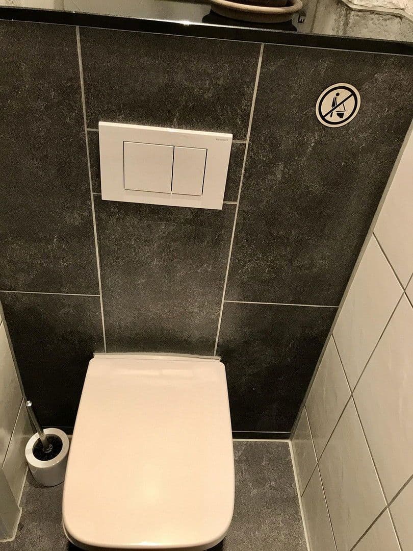 Prenájom bytu 2-izbový 33 m², Brauerstrasse 1, Essen, Severné Porýnie - Westfálsko Prenájom bytu 2-izbový 33 m², Brauerstrasse 1, Essen, Severné Porýnie - Westfálsko