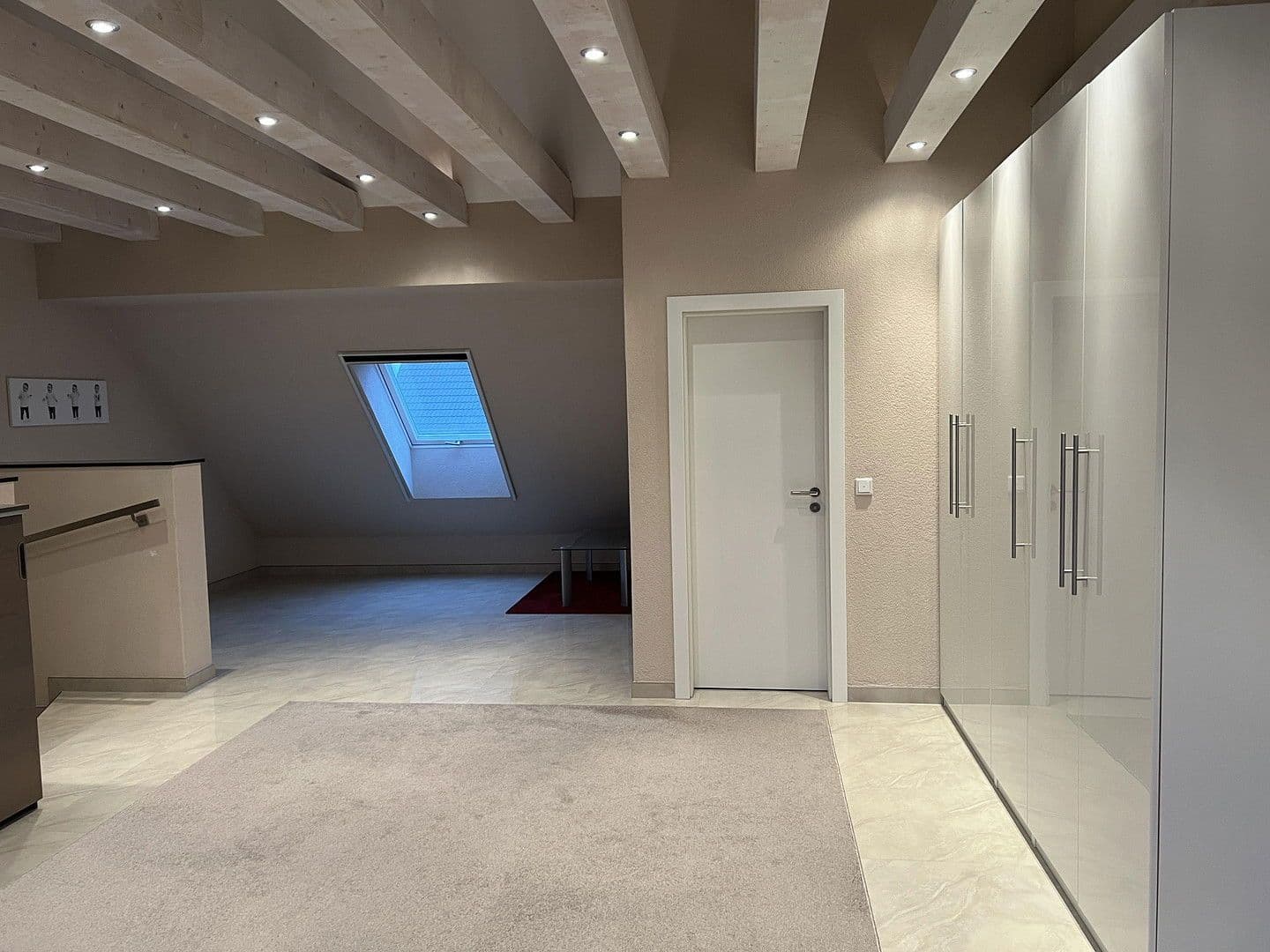 Predaj domu 170 m², pozemek 198 m², An der Molkeswiese 4, Egelsbach, Hesensko Predaj domu 170 m², pozemek 198 m², An der Molkeswiese 4, Egelsbach, Hesensko