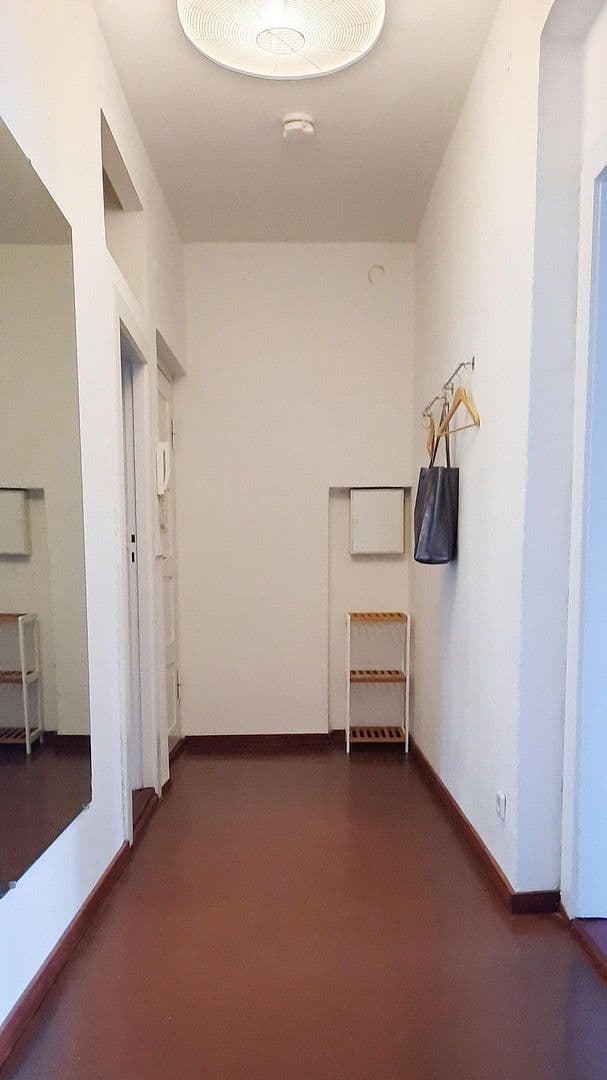 Predaj bytu 3-izbový 66 m², Berlin, Berlín Predaj bytu 3-izbový 66 m², Berlin, Berlín