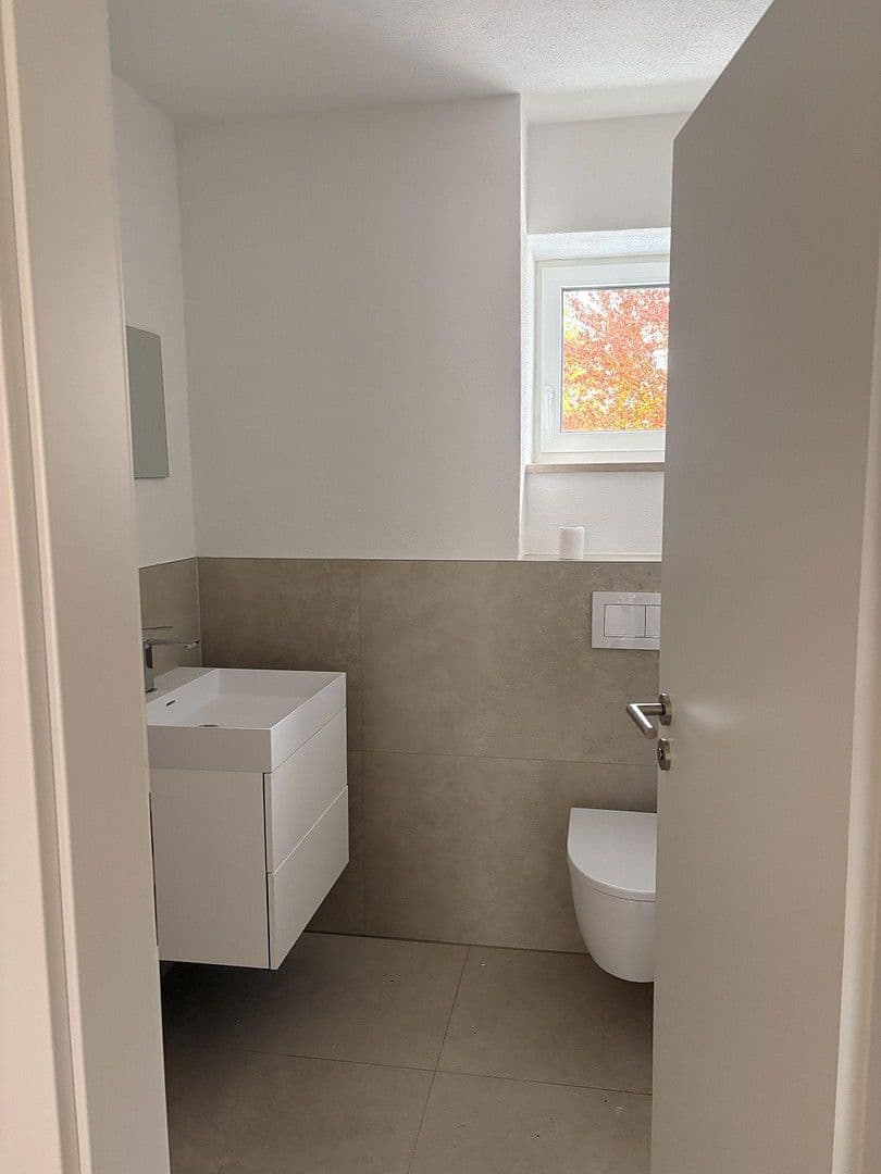 Prenájom bytu 3-izbový 106 m², Gartenstraße 32, Lauchheim, Bádensko-Wurttembersko Prenájom bytu 3-izbový 106 m², Gartenstraße 32, Lauchheim, Bádensko-Wurttembersko