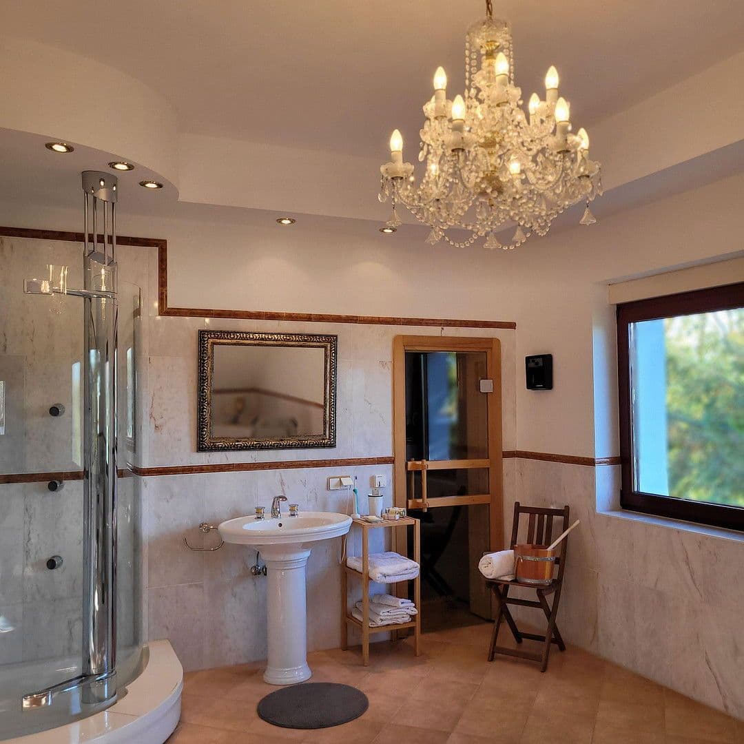 Predaj domu 162 m², pozemek 798 m², Berlin, Berlín Predaj domu 162 m², pozemek 798 m², Berlin, Berlín