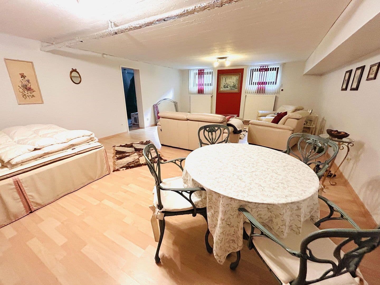 Predaj domu 175 m², pozemek 878 m², Im Wiesengrund 17, Steinburg, Šlezvicko-Holštajnsko Predaj domu 175 m², pozemek 878 m², Im Wiesengrund 17, Steinburg, Šlezvicko-Holštajnsko