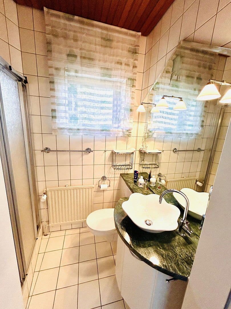 Predaj domu 175 m², pozemek 878 m², Im Wiesengrund 17, Steinburg, Šlezvicko-Holštajnsko Predaj domu 175 m², pozemek 878 m², Im Wiesengrund 17, Steinburg, Šlezvicko-Holštajnsko