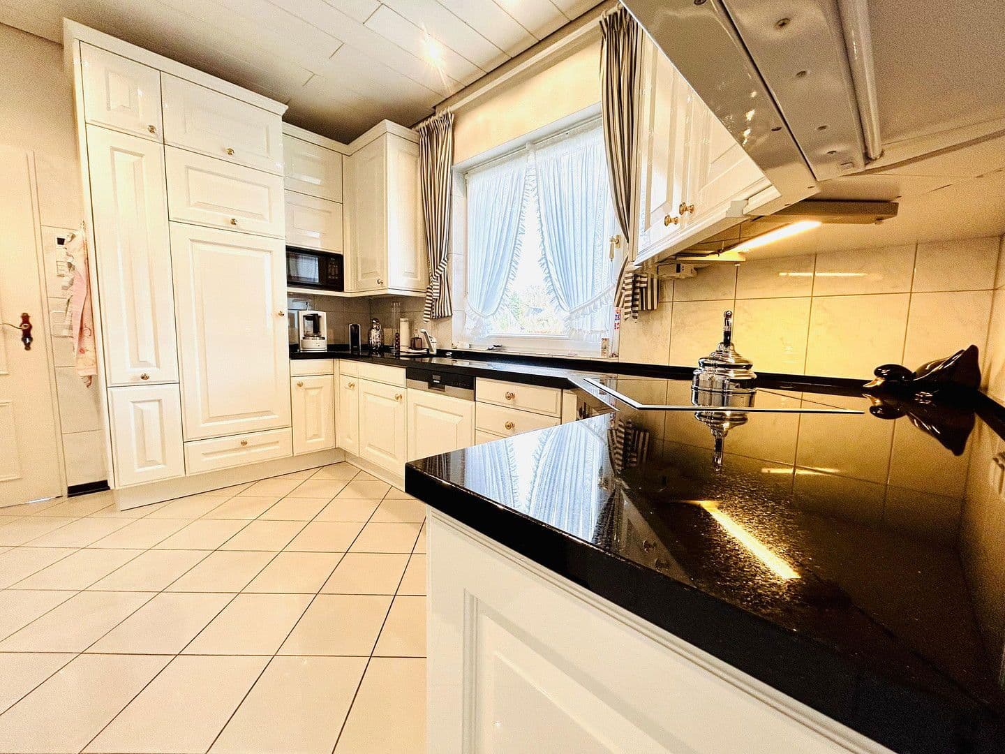 Predaj domu 175 m², pozemek 878 m², Im Wiesengrund 17, Steinburg, Šlezvicko-Holštajnsko Predaj domu 175 m², pozemek 878 m², Im Wiesengrund 17, Steinburg, Šlezvicko-Holštajnsko