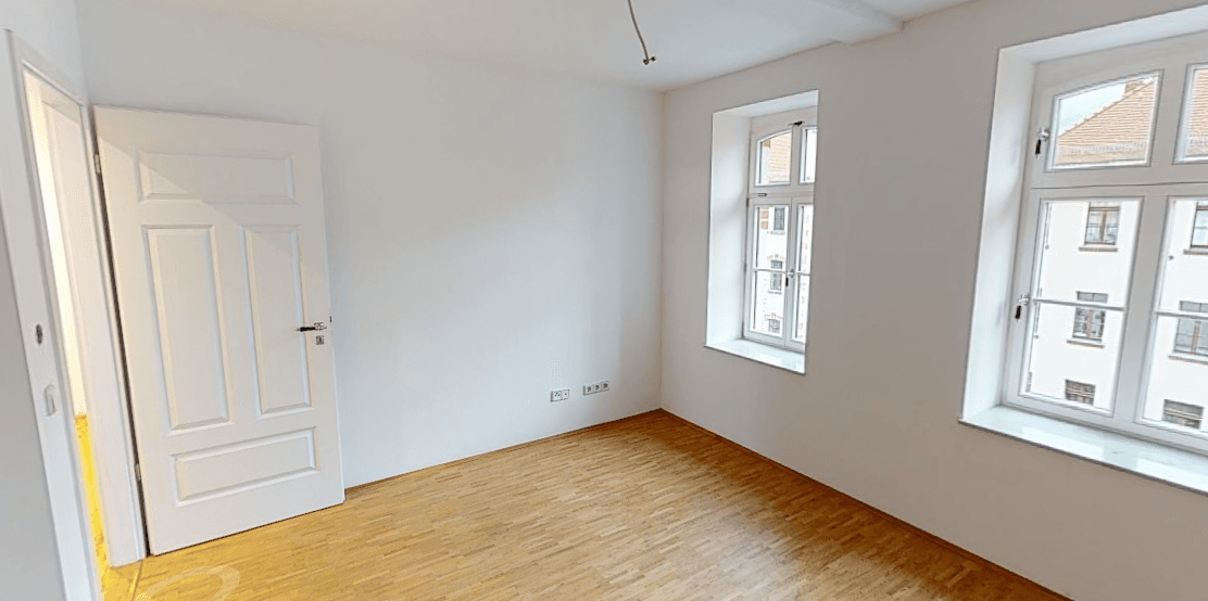 Prenájom bytu 4-izbový 96 m², Ostheimstraße 7, Leipzig, Sasko Prenájom bytu 4-izbový 96 m², Ostheimstraße 7, Leipzig, Sasko