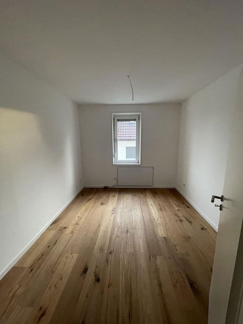 Prenájom bytu 3-izbový 65 m², Zabergäustr. 97, Stuttgart, Bádensko-Wurttembersko Prenájom bytu 3-izbový 65 m², Zabergäustr. 97, Stuttgart, Bádensko-Wurttembersko