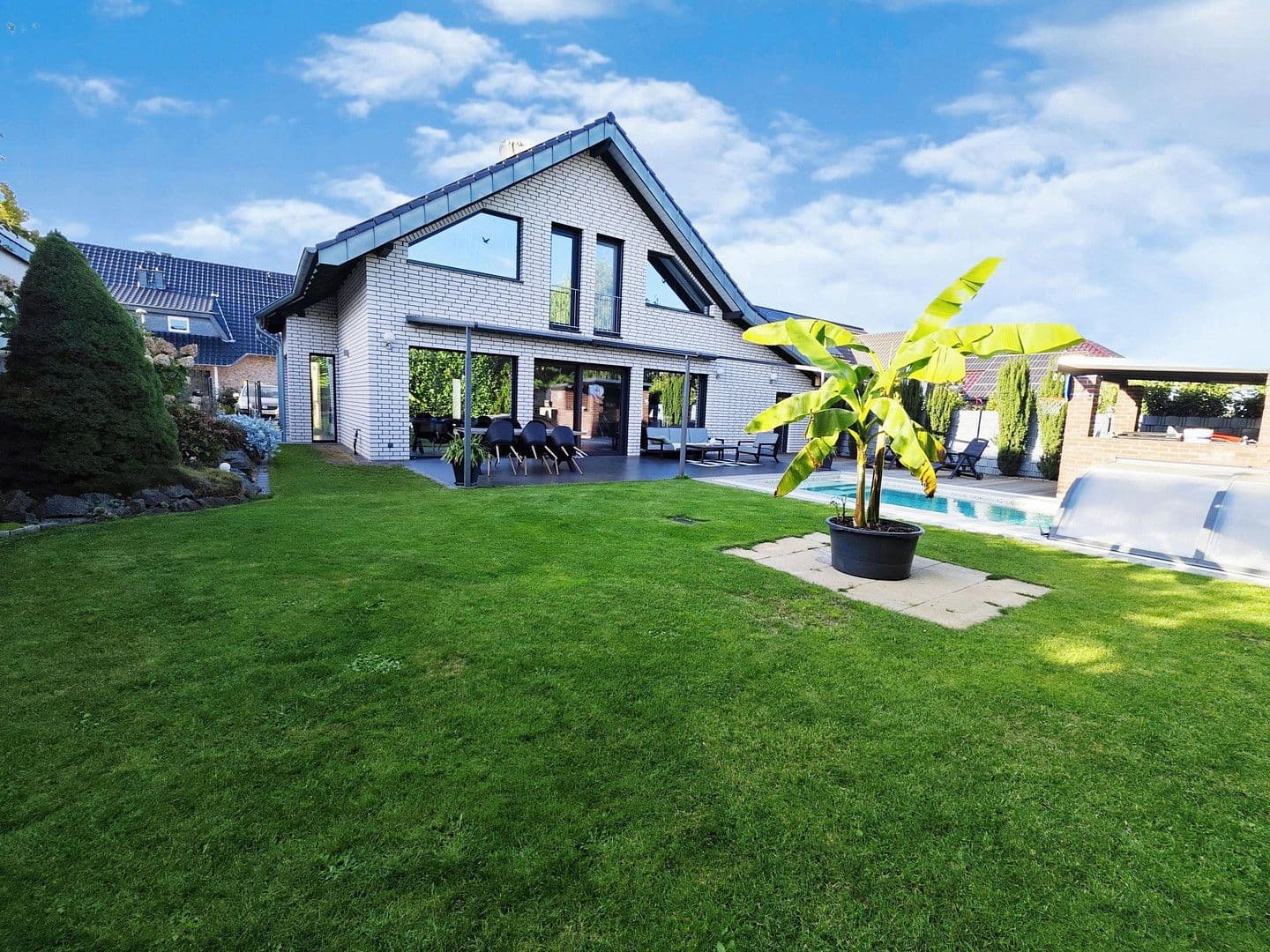 Predaj domu 163 m², pozemek 522 m², Rheinbach, Severné Porýnie - Westfálsko Predaj domu 163 m², pozemek 522 m², Rheinbach, Severné Porýnie - Westfálsko