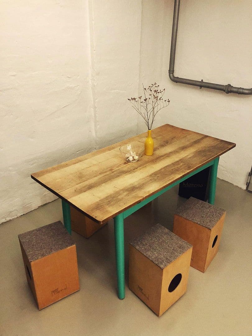 Prenájom kancelárie 135 m², Stuttgart, Bádensko-Wurttembersko Prenájom kancelárie 135 m², Stuttgart, Bádensko-Wurttembersko