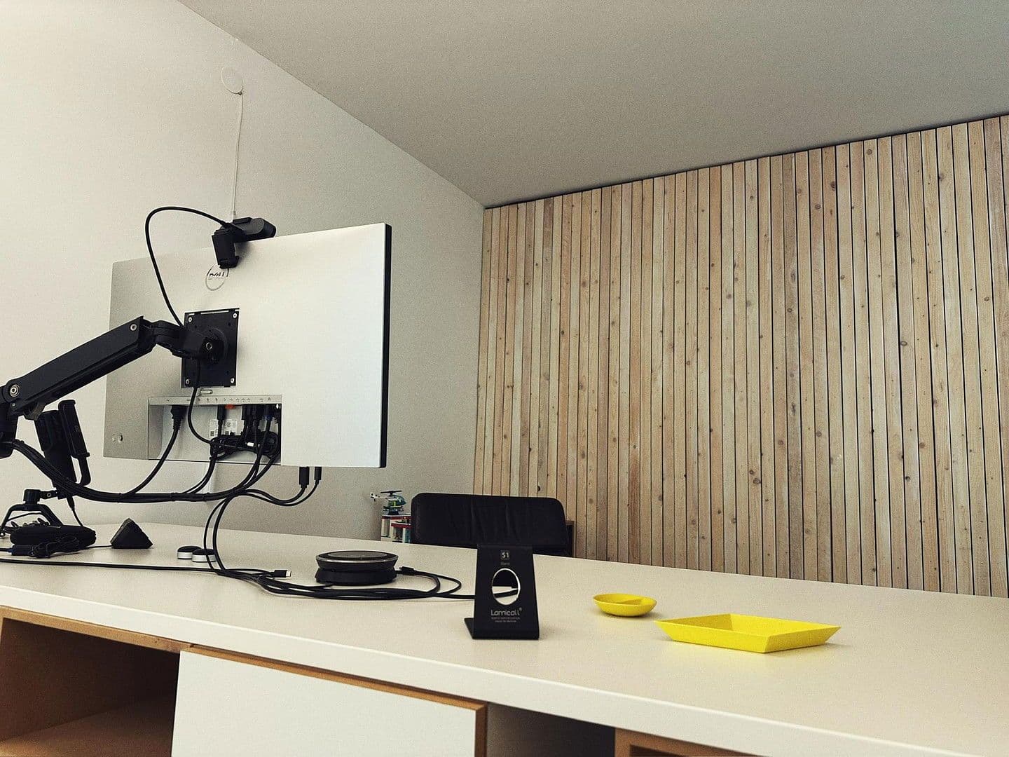 Prenájom kancelárie 135 m², Stuttgart, Bádensko-Wurttembersko Prenájom kancelárie 135 m², Stuttgart, Bádensko-Wurttembersko