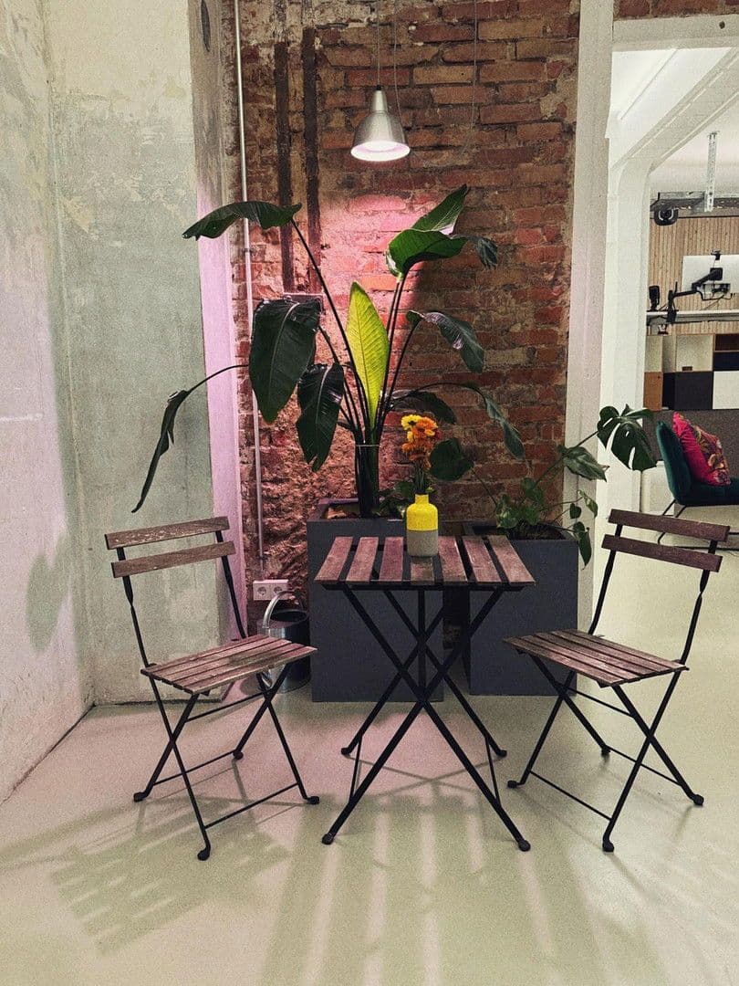 Prenájom kancelárie 135 m², Stuttgart, Bádensko-Wurttembersko Prenájom kancelárie 135 m², Stuttgart, Bádensko-Wurttembersko