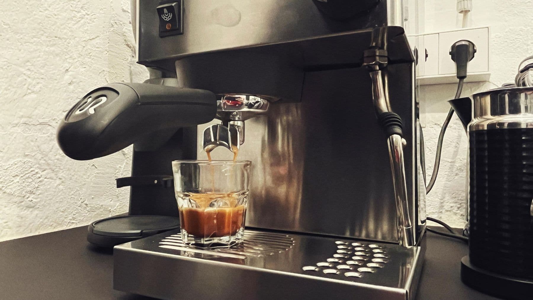 Prenájom kancelárie 135 m², Stuttgart, Bádensko-Wurttembersko Prenájom kancelárie 135 m², Stuttgart, Bádensko-Wurttembersko