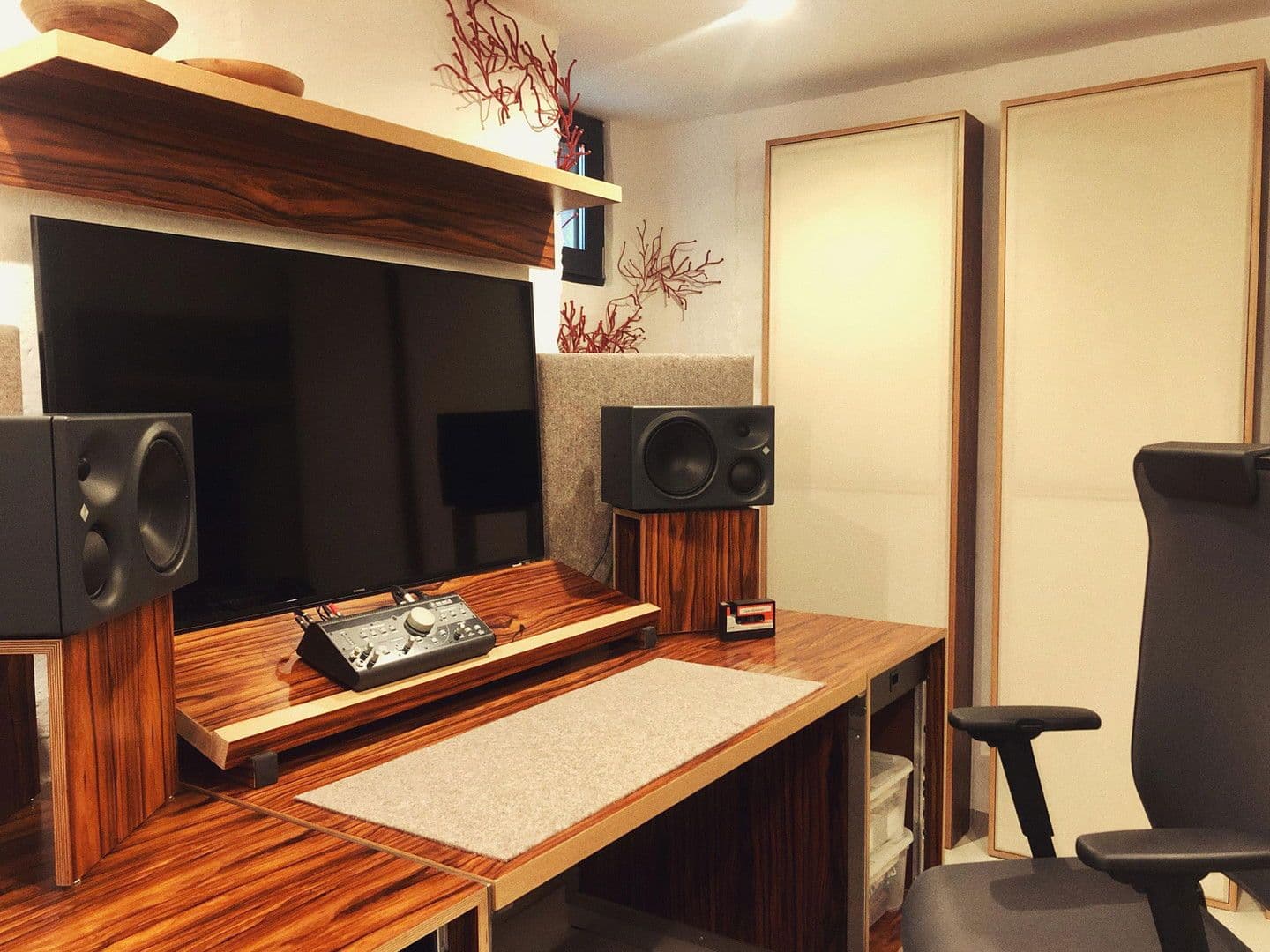 Prenájom kancelárie 135 m², Stuttgart, Bádensko-Wurttembersko Prenájom kancelárie 135 m², Stuttgart, Bádensko-Wurttembersko