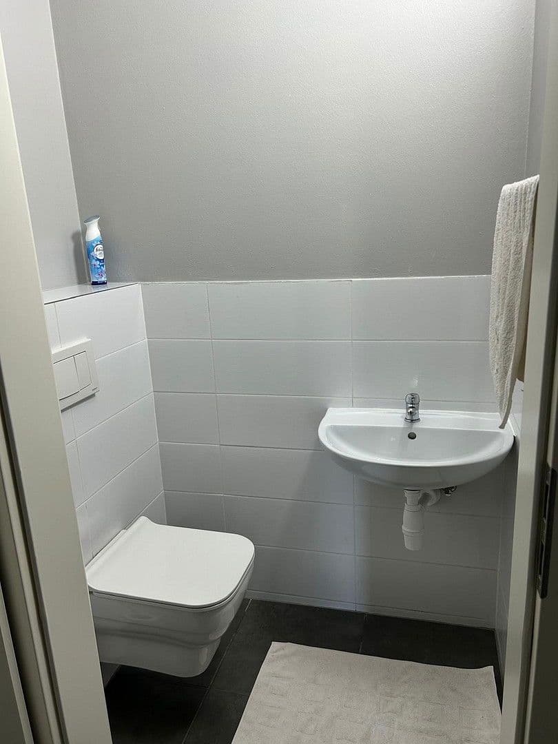 Predaj domu 101 m², pozemek 700 m², Tullner Straße 35, Traismauer, Dolné Rakúsko Predaj domu 101 m², pozemek 700 m², Tullner Straße 35, Traismauer, Dolné Rakúsko