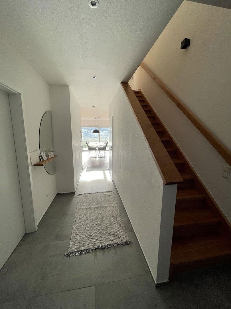 Predaj domu 183 m², pozemek 550 m², Kaffeeberg 12, Auenwald, Bádensko-Wurttembersko Predaj domu 183 m², pozemek 550 m², Kaffeeberg 12, Auenwald, Bádensko-Wurttembersko