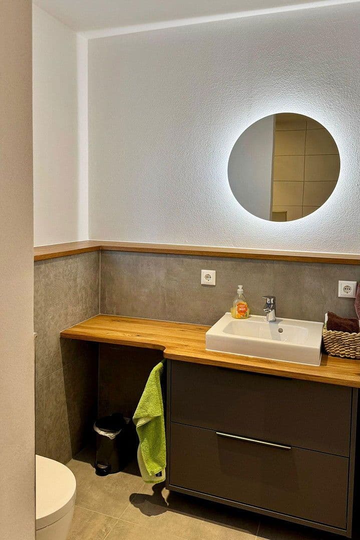 Predaj domu 183 m², pozemek 550 m², Kaffeeberg 12, Auenwald, Bádensko-Wurttembersko Predaj domu 183 m², pozemek 550 m², Kaffeeberg 12, Auenwald, Bádensko-Wurttembersko