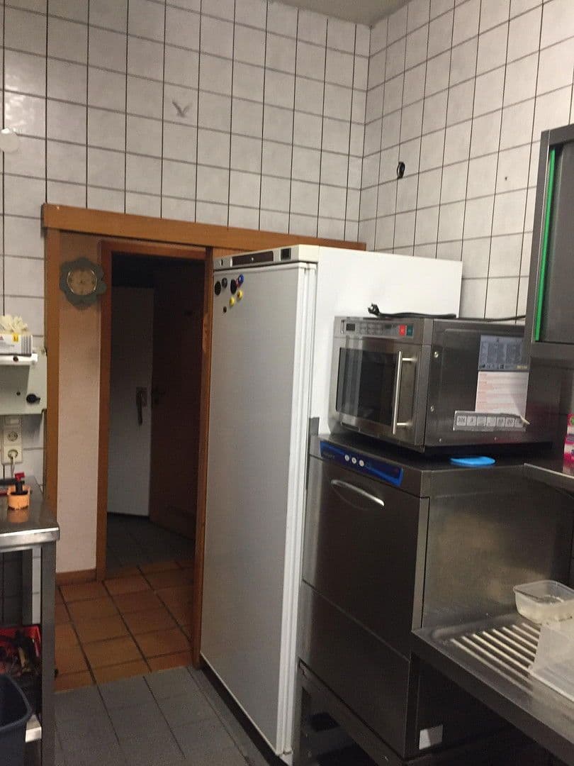 Predaj domu 243 m², pozemek 369 m², Mutterstadt, Porýnie-Falcko Predaj domu 243 m², pozemek 369 m², Mutterstadt, Porýnie-Falcko