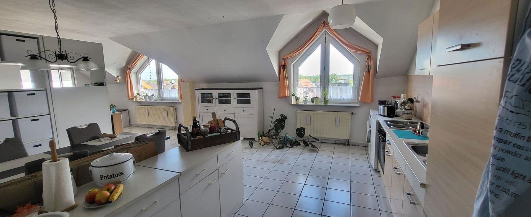 Prenájom bytu 2-izbový 72 m², Riedstadt, Hesensko Prenájom bytu 2-izbový 72 m², Riedstadt, Hesensko